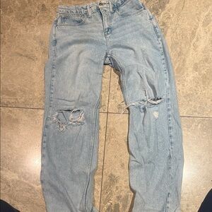 Good American Light Blue Ripped Boyfriend Jeans